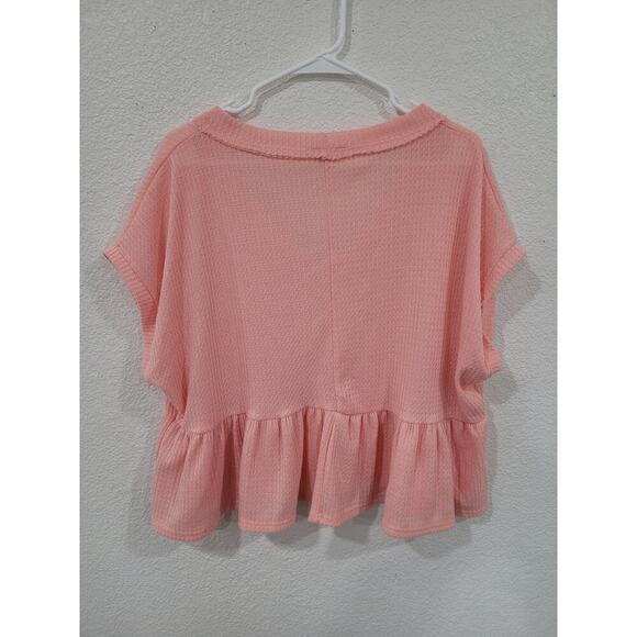 Pink Lily Women's Crop Top‎ Ruffle Bottom Pink Size Medium Short sleeve #13 - Picture 2 of 3